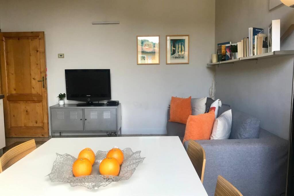 Sunny Top Floor In San Frediano Florence Extérieur photo
